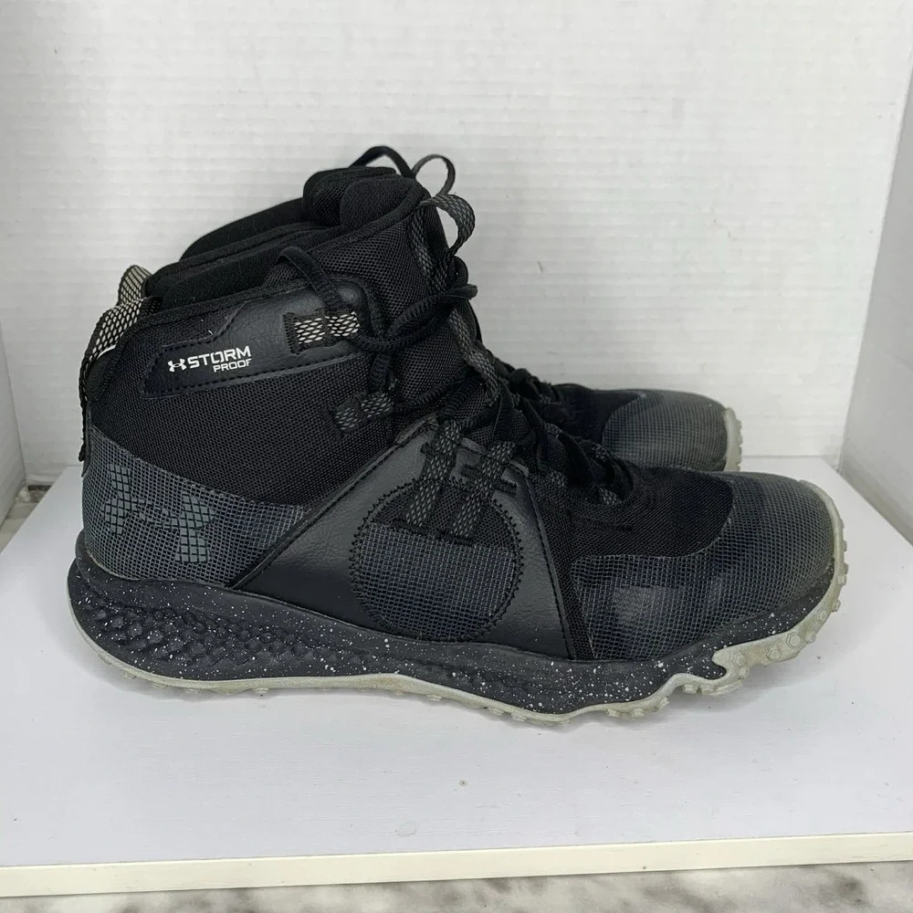 Under Armour Shoes Men's 10 Charged Maven Trek Mid Hiking Sneakers